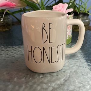 Rae Dunn “Be Honest” mug